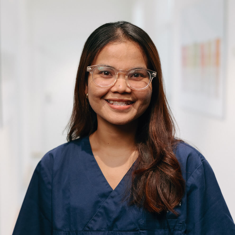 Oinike Silitonga: Auszubildende